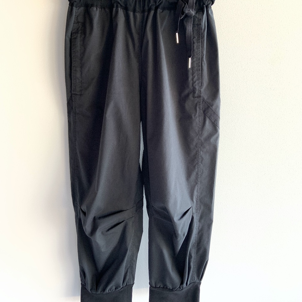 LULULEMON high waist cropped pants